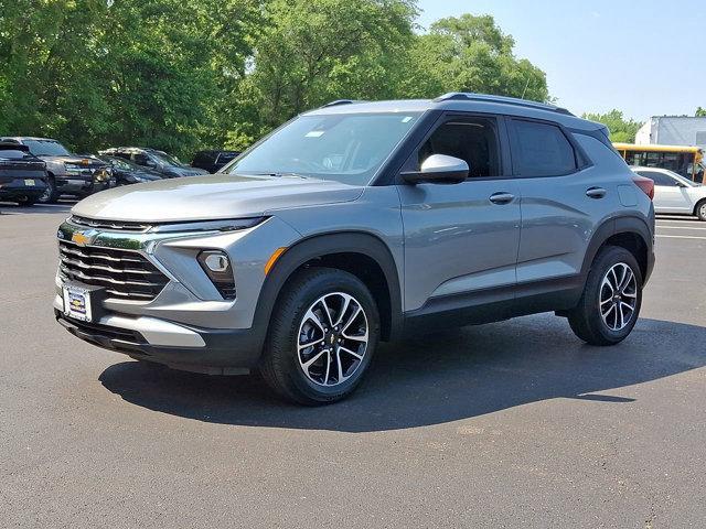 new 2025 Chevrolet TrailBlazer car, priced at $28,340