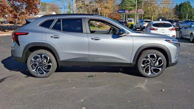 new 2025 Chevrolet Trax car, priced at $26,585