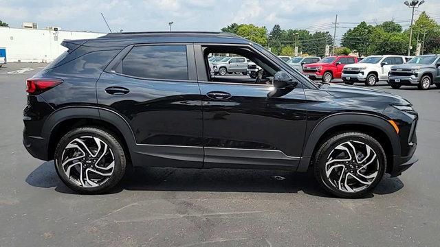 new 2025 Chevrolet TrailBlazer car, priced at $30,490