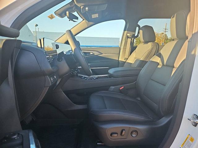 new 2026 Chevrolet Traverse car, priced at $43,345