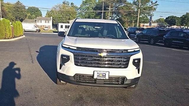 new 2026 Chevrolet Traverse car, priced at $43,345