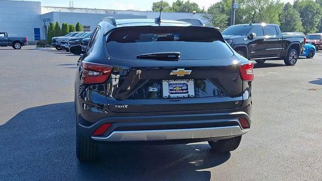 new 2025 Chevrolet Trax car, priced at $24,360