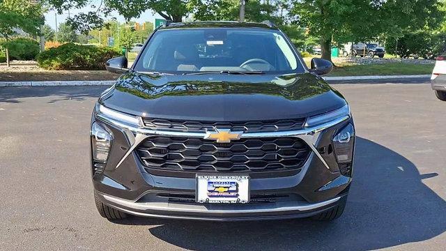 new 2025 Chevrolet Trax car, priced at $24,360
