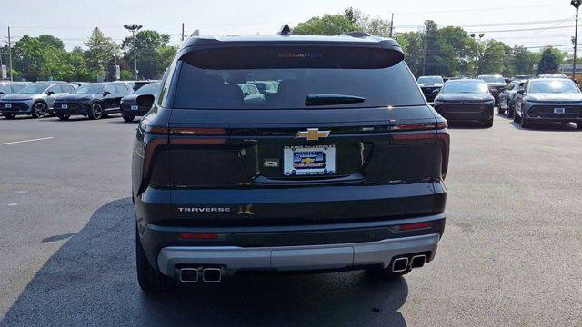 new 2025 Chevrolet Traverse car, priced at $43,045