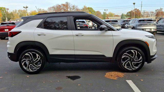 new 2025 Chevrolet TrailBlazer car, priced at $34,820