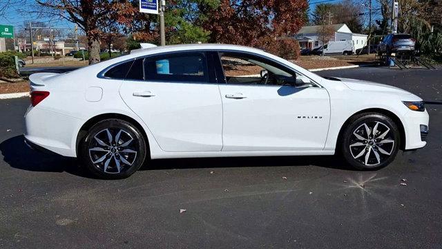 new 2025 Chevrolet Malibu car, priced at $28,195