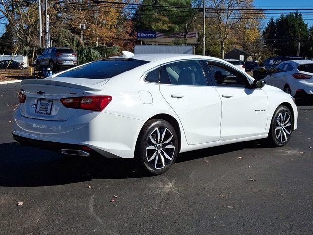 new 2025 Chevrolet Malibu car, priced at $28,195