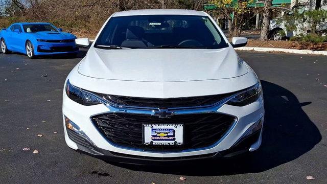 new 2025 Chevrolet Malibu car, priced at $28,195