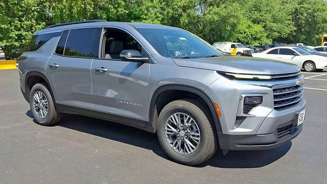 new 2025 Chevrolet Traverse car, priced at $44,045