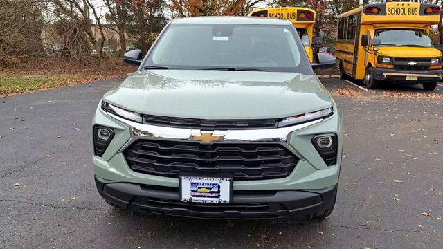 new 2025 Chevrolet TrailBlazer car, priced at $25,930