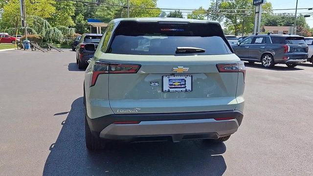 new 2026 Chevrolet Equinox car, priced at $32,340