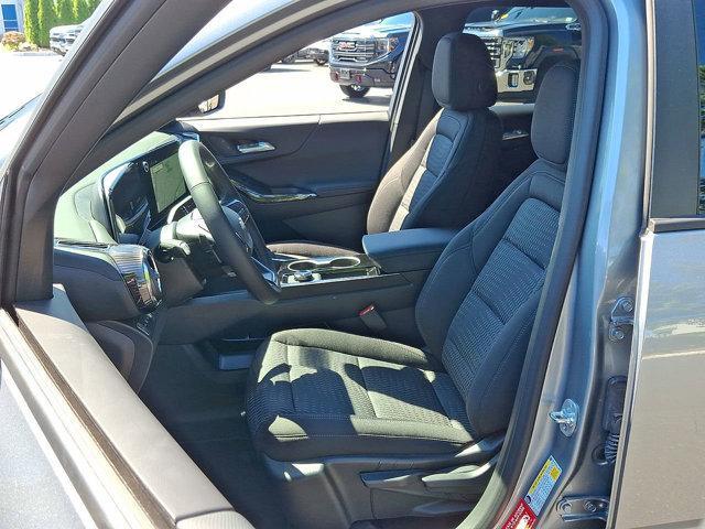 new 2026 Chevrolet Equinox car, priced at $32,035