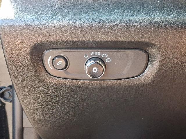 used 2022 Chevrolet Traverse car, priced at $28,599
