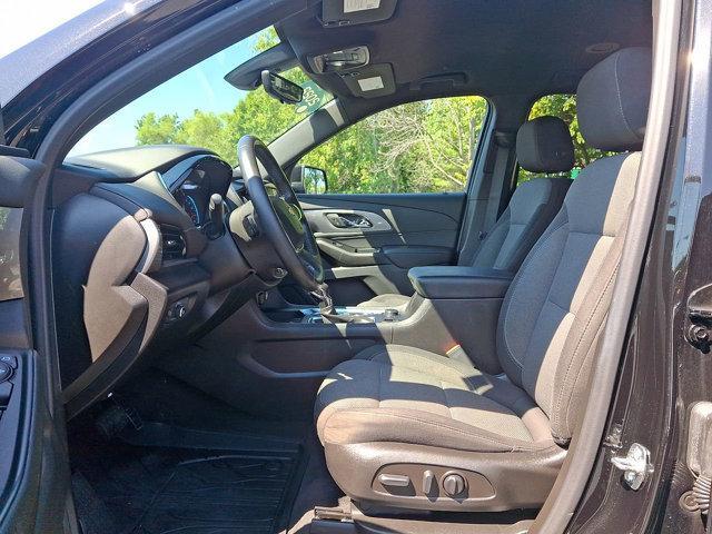 used 2022 Chevrolet Traverse car, priced at $28,599