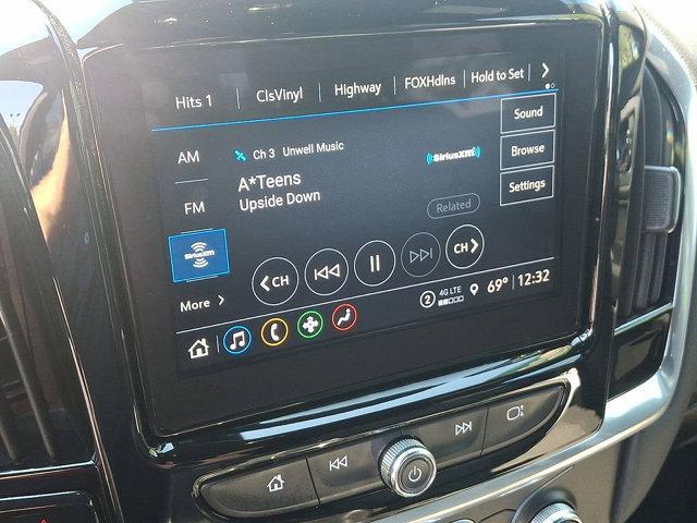 used 2022 Chevrolet Traverse car, priced at $28,599