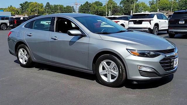 new 2025 Chevrolet Malibu car, priced at $27,570