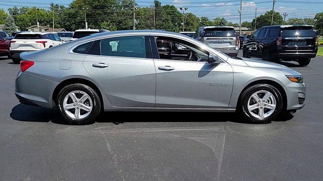 new 2025 Chevrolet Malibu car, priced at $27,570