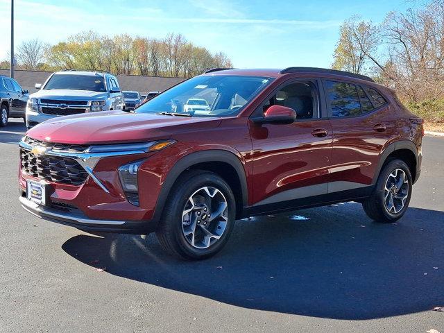 new 2025 Chevrolet Trax car, priced at $25,235