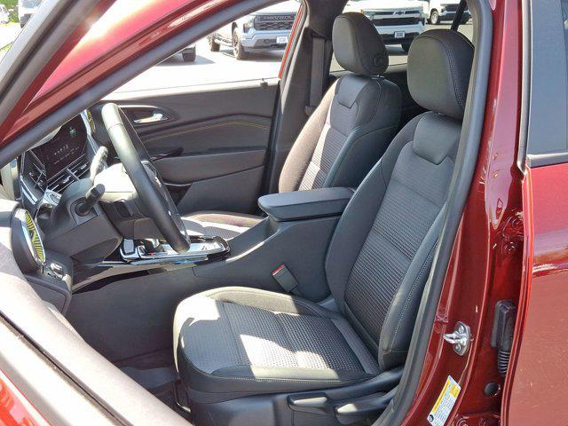new 2025 Chevrolet Trax car, priced at $25,235