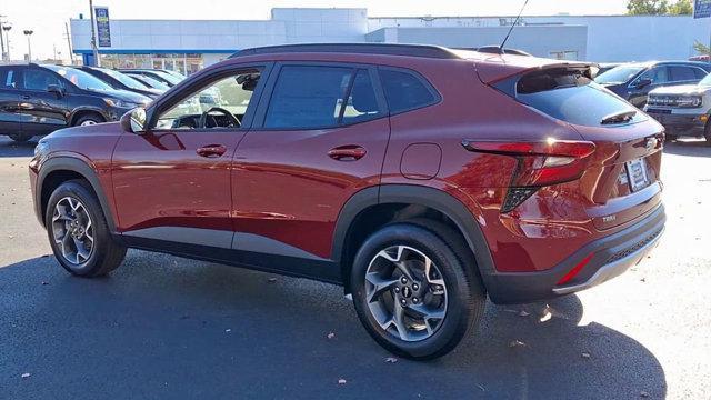 new 2025 Chevrolet Trax car, priced at $25,235