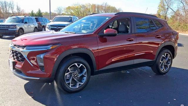 new 2025 Chevrolet Trax car, priced at $25,235