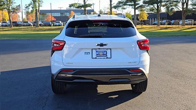 new 2025 Chevrolet Trax car, priced at $25,999
