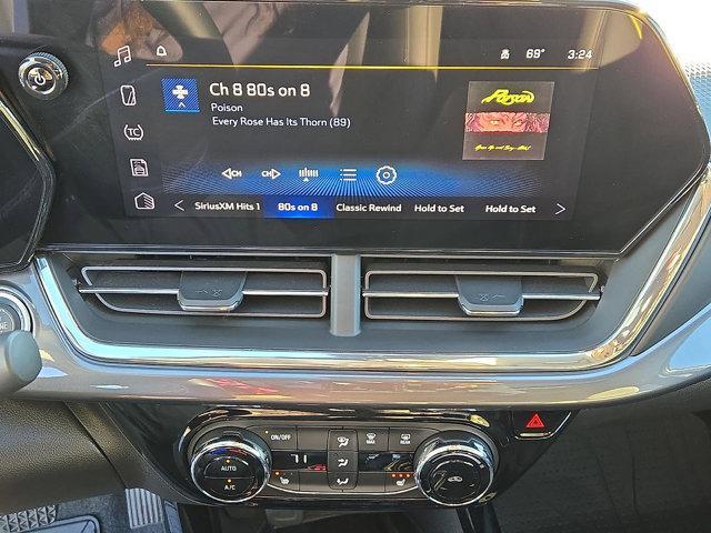 new 2025 Chevrolet Trax car, priced at $25,999