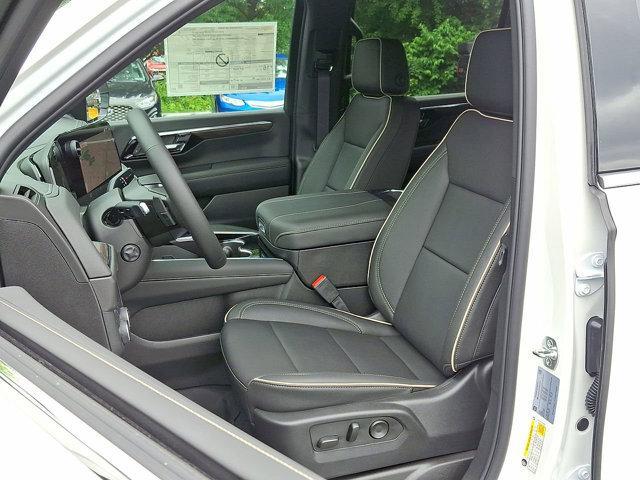 new 2025 Chevrolet Suburban car, priced at $87,035