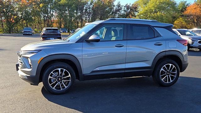 new 2026 Chevrolet TrailBlazer car, priced at $26,999