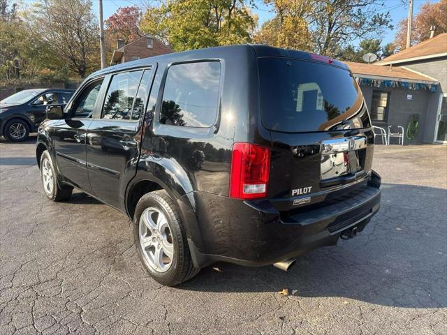 used 2013 Honda Pilot car, priced at $10,995