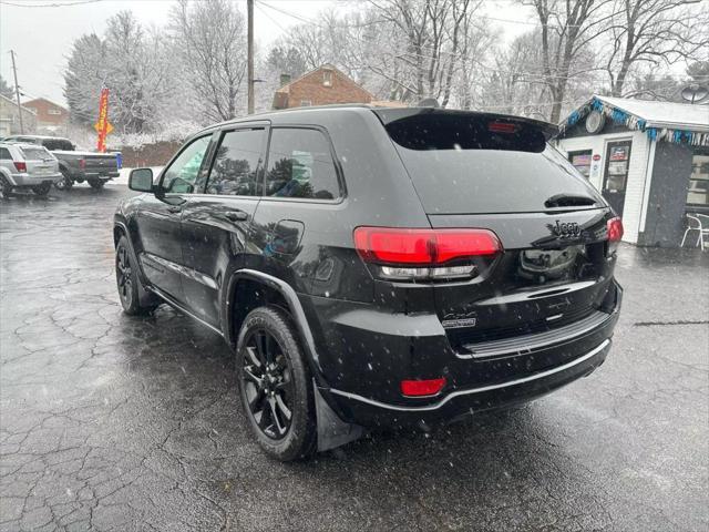 used 2017 Jeep Grand Cherokee car, priced at $16,995