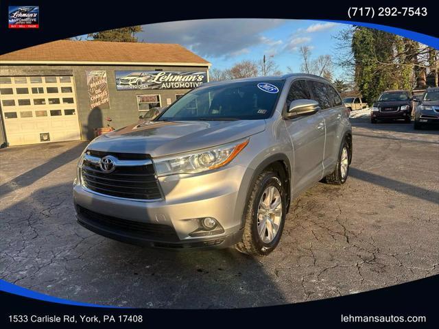 used 2015 Toyota Highlander car, priced at $16,995