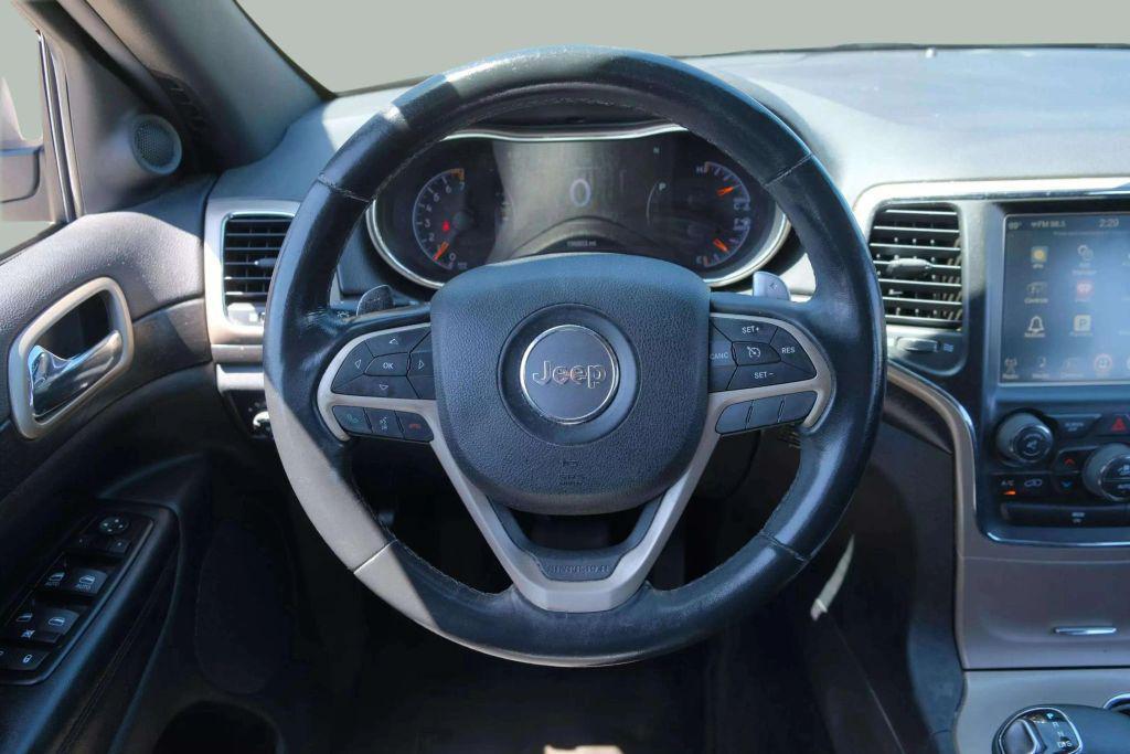 used 2015 Jeep Grand Cherokee car, priced at $5,777