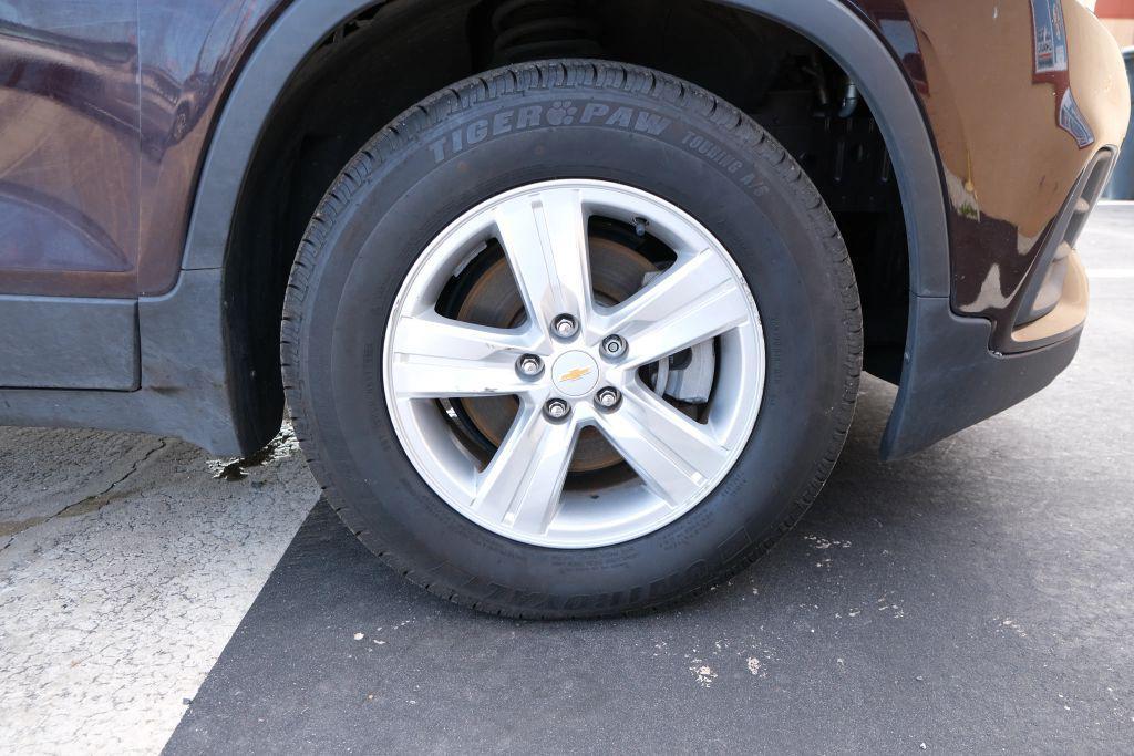 used 2020 Chevrolet Trax car, priced at $8,888