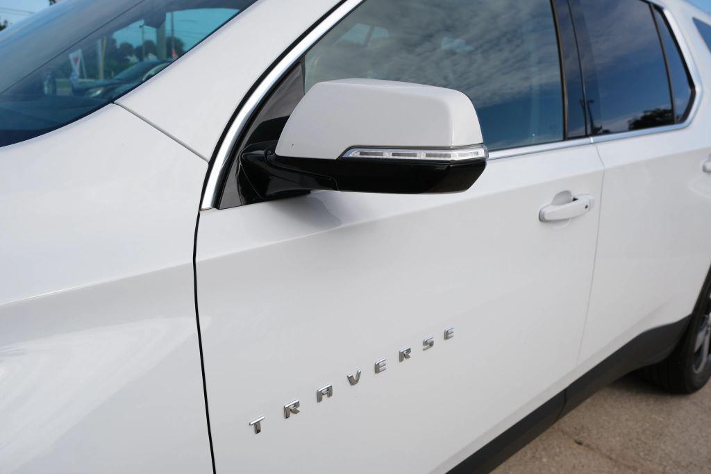 used 2018 Chevrolet Traverse car, priced at $14,555