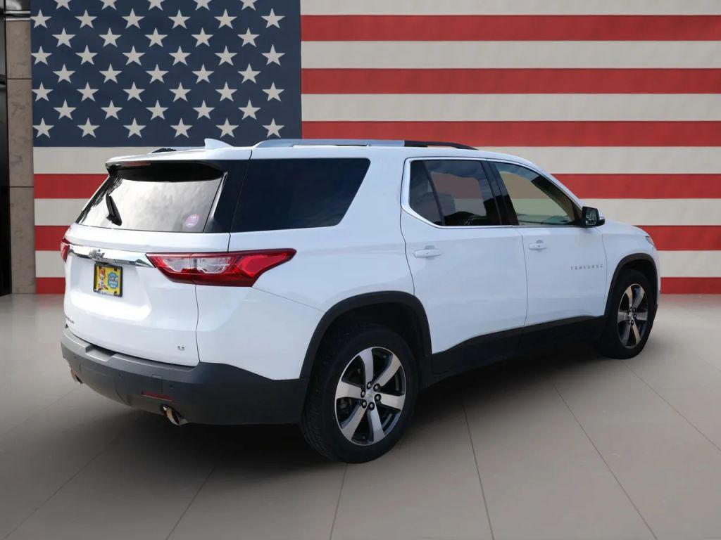 used 2018 Chevrolet Traverse car, priced at $14,555