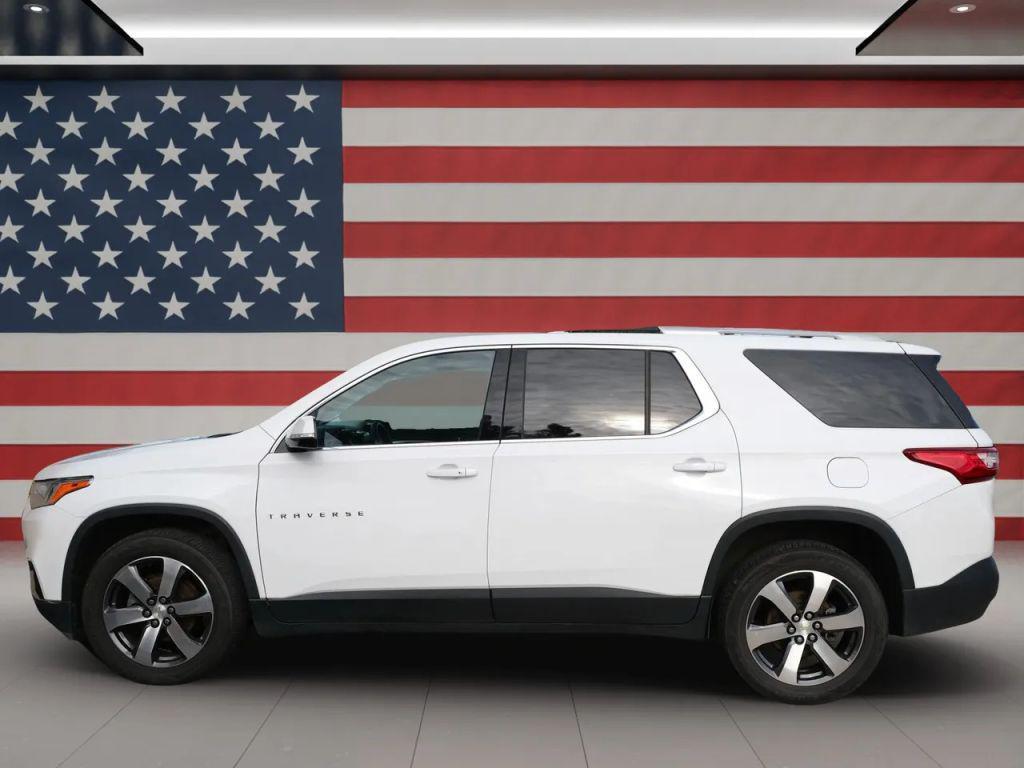 used 2018 Chevrolet Traverse car, priced at $14,555