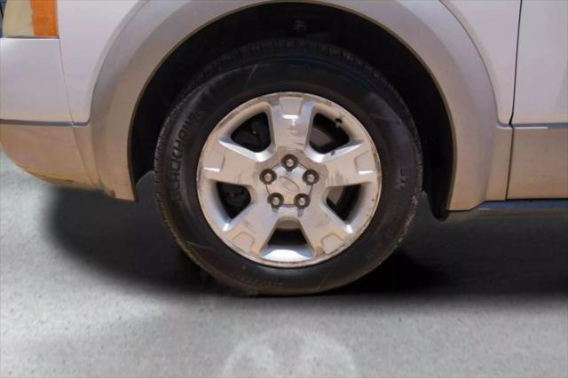 used 2007 Ford Freestyle car, priced at $3,000