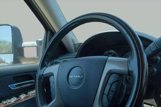 used 2014 GMC Sierra 2500 car, priced at $26,444
