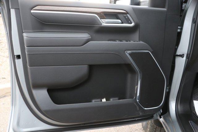 new 2026 GMC Sierra 2500 car, priced at $75,340