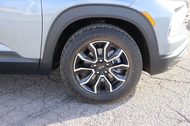 new 2025 Chevrolet TrailBlazer car, priced at $29,924