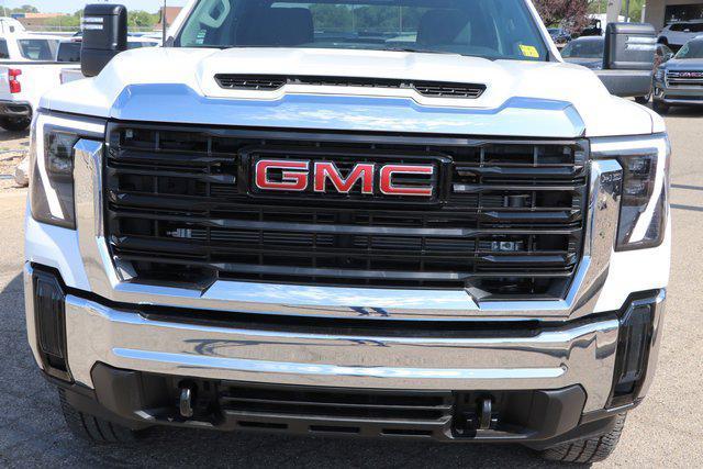 new 2024 GMC Sierra 2500 car, priced at $65,905