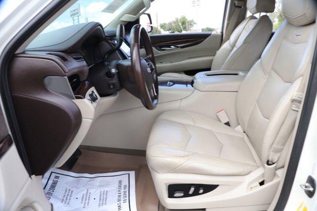 used 2015 Cadillac Escalade car, priced at $22,841