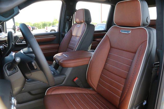 new 2025 GMC Sierra 3500 car, priced at $101,564