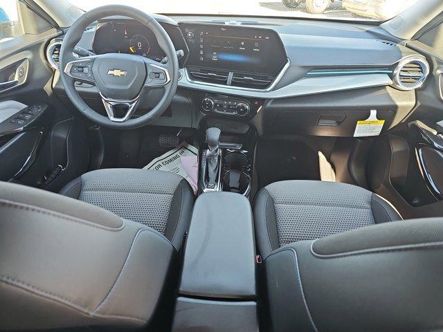 new 2025 Chevrolet Trax car, priced at $25,380