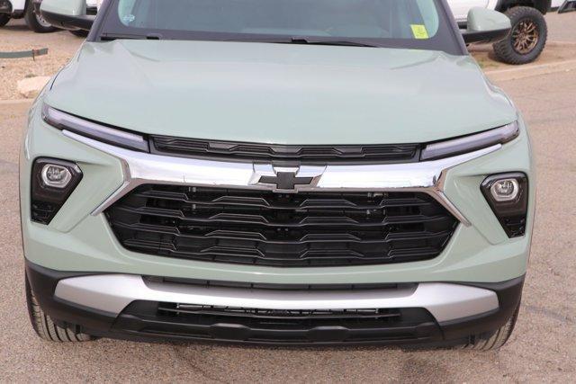 new 2025 Chevrolet TrailBlazer car, priced at $27,837