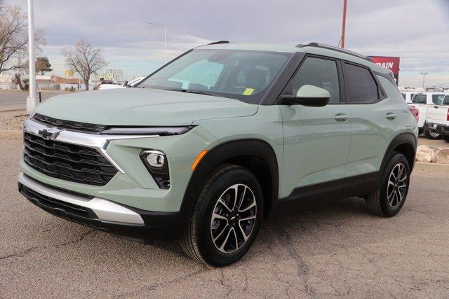 new 2025 Chevrolet TrailBlazer car, priced at $29,010