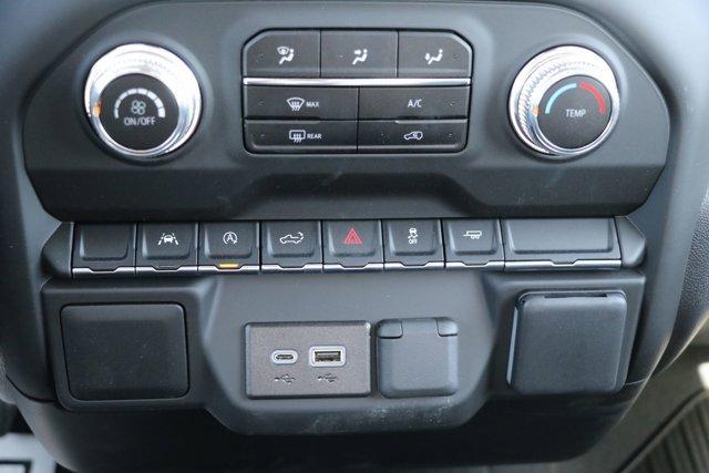 new 2025 GMC Sierra 1500 car, priced at $39,084