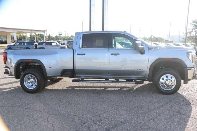 new 2025 GMC Sierra 3500 car, priced at $75,174