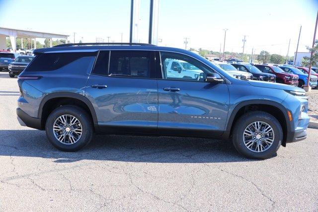 new 2026 Chevrolet Traverse car, priced at $41,883
